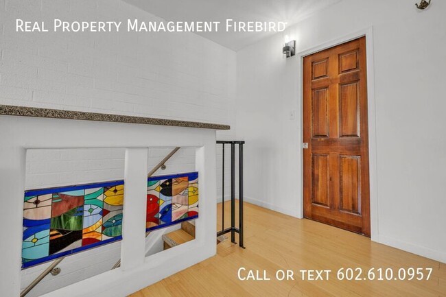 Building Photo - 4439 E Wood St