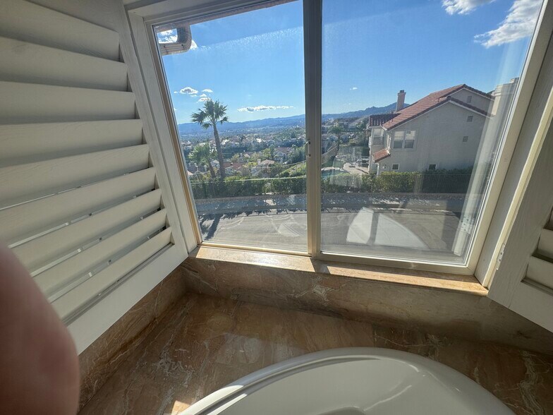 Building Photo - 11956 Stone Gate Way