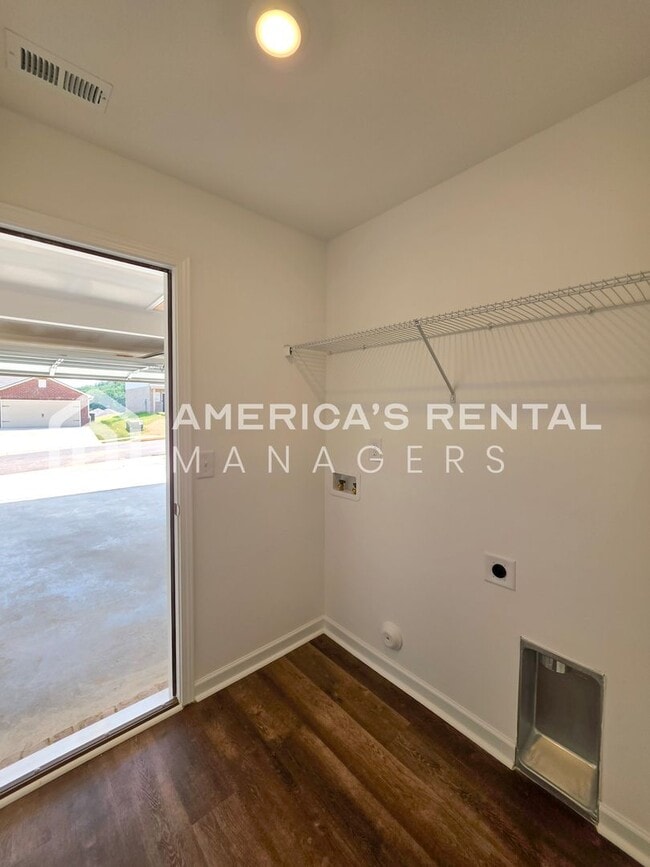 Building Photo - New Construction Home Available NOW!!