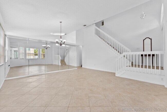 Building Photo - 15350 NW 6th Ct
