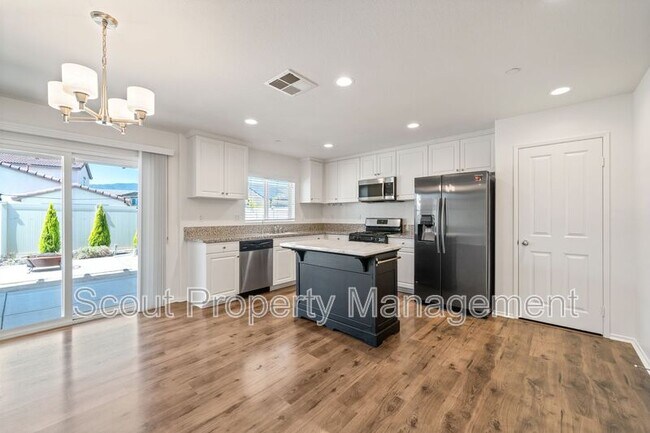 Building Photo - 29308 Abelia Ln