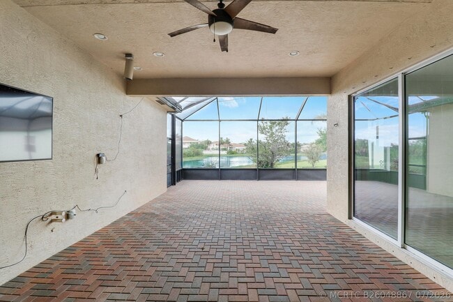 Building Photo - 11340 SW Vanderbilt Cir