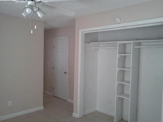 Building Photo - 709 Rilla Dr