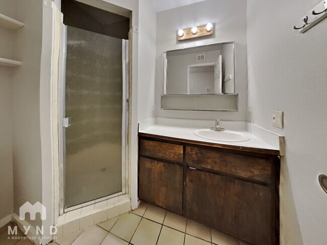 Building Photo - 18230 North 42nd Pl