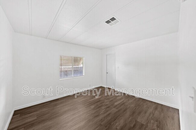 Building Photo - 33320 Barley Ln