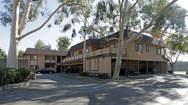 Building Photo - 189 Linda Way