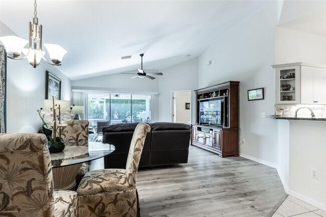 Building Photo - 510 Islamorada Blvd