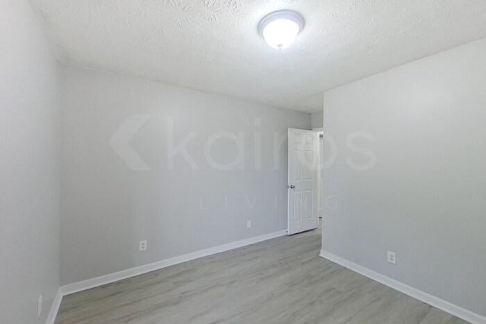 Building Photo - 4224 Beardsley Dr