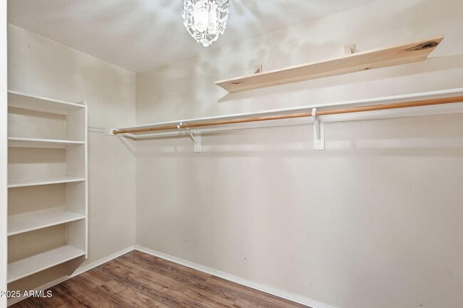 Building Photo - 21663 E Via Del Rancho Rd