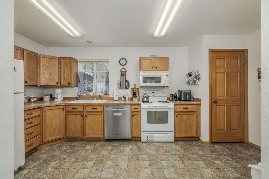 Building Photo - 22663 N Covey Ln