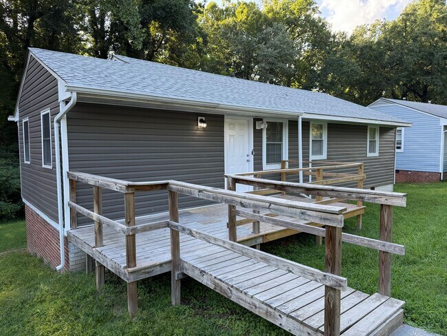 Building Photo - 4214 Fayette Cir