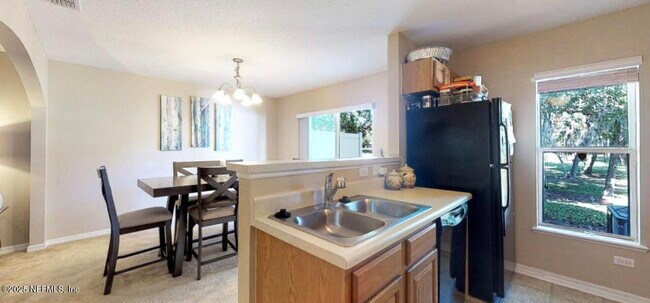 Building Photo - 11628 Hickory Oak Dr