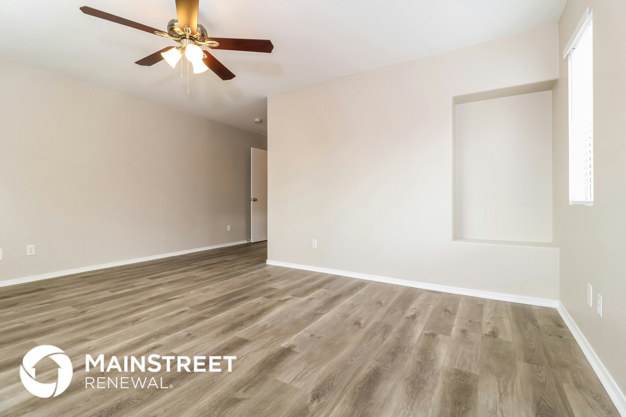 Building Photo - 15919 W Tasha Dr