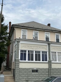 Building Photo - 2185 Main St