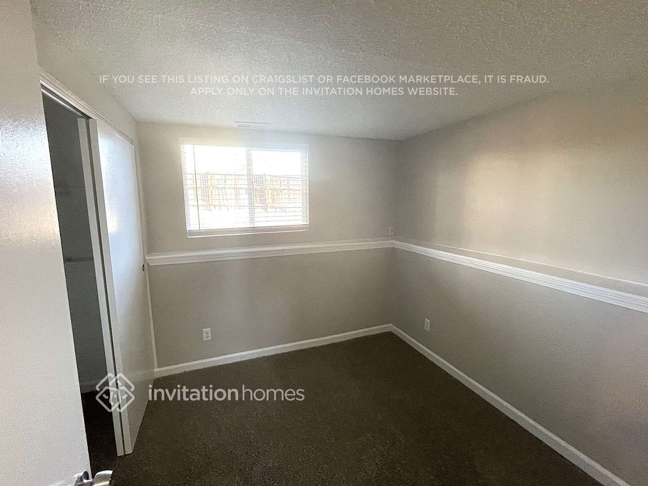 Building Photo - 4572 S Buckley Way