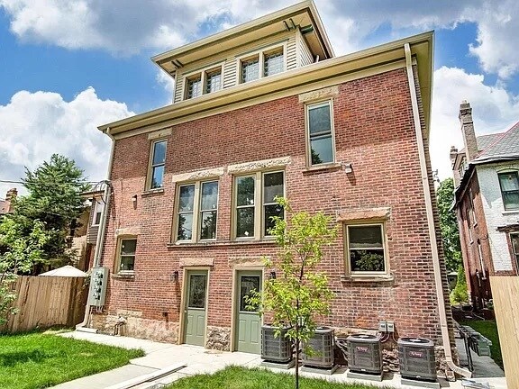 Building Photo - 72 N Ohio Ave