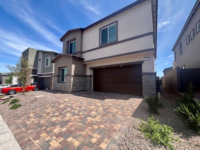 Primary Photo - Stunning Newly Built 4-Bedroom, 3-Bathroom Home in Henderson