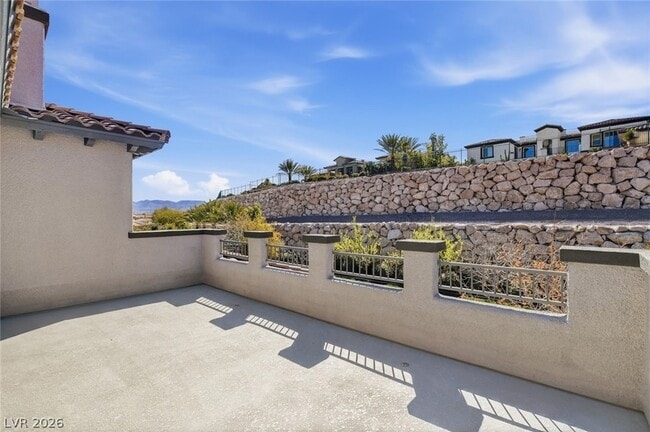 Building Photo - 11 Grand Masters Dr