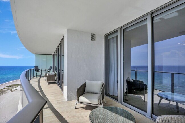 Building Photo - 1116 N Ocean Blvd