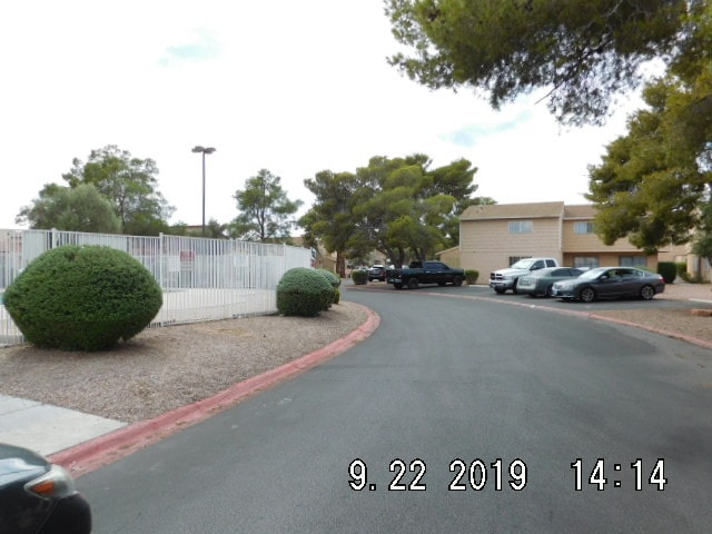 Building Photo - 5235 Golden Ln