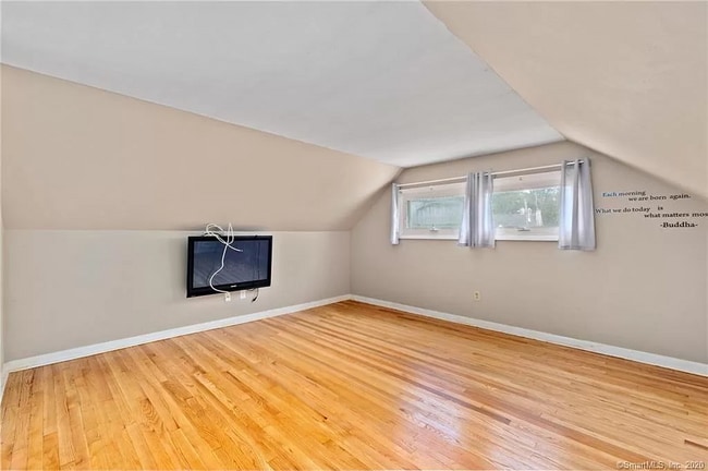 Building Photo - 73 Wepawaug Dr