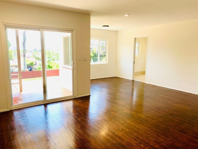 Building Photo - BEAUTIFUL 3BD/1.5BA POINT LOMA SINGLE FAMILY HOME! $4,995/mo