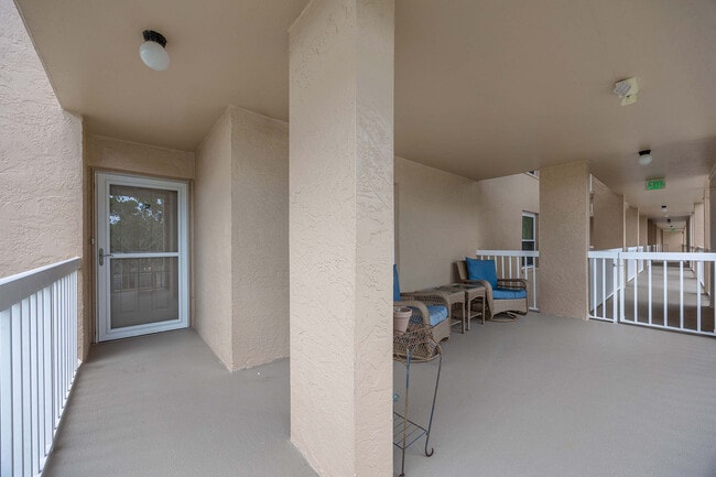 Building Photo - 897 Collier Ct