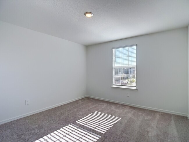 Building Photo - 10171 Boger Rnch Ct