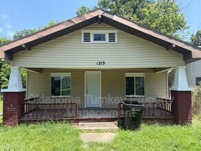Building Photo - 1213 N Alabama Ave