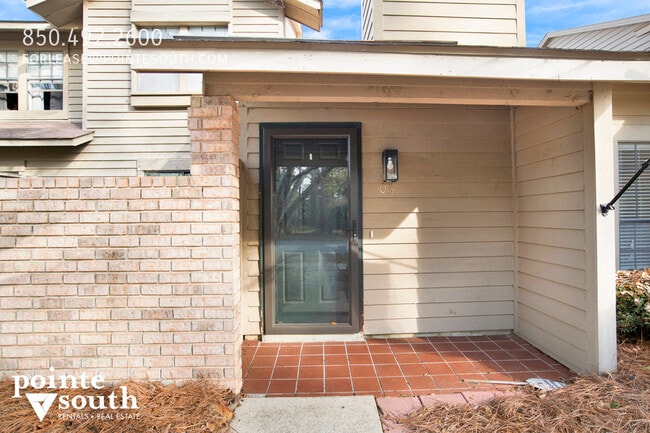 Building Photo - 200 Parma Dr