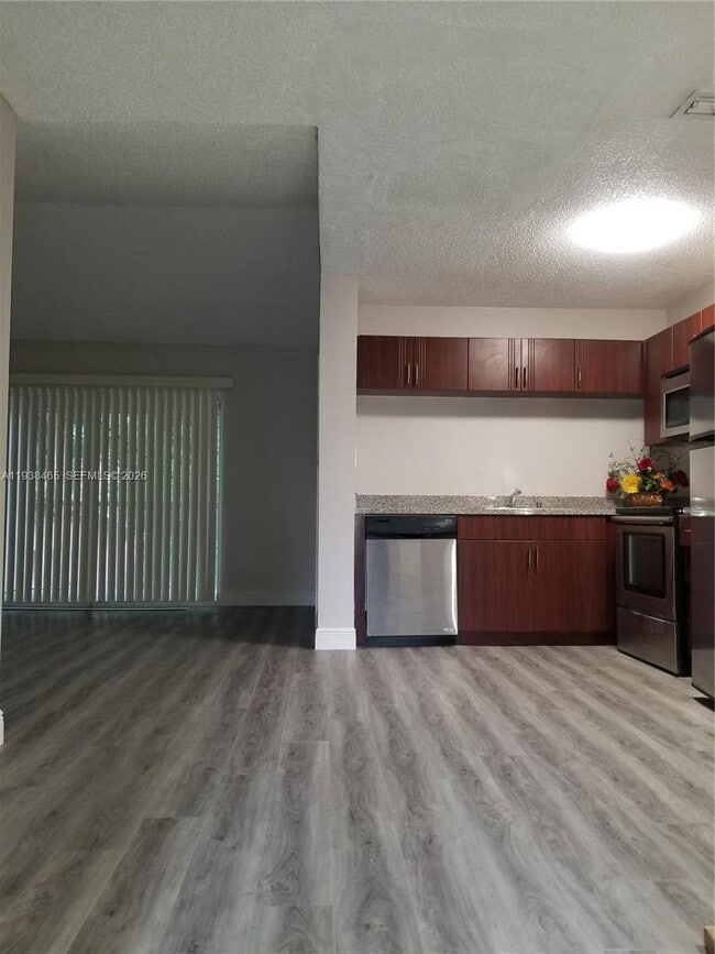 Building Photo - 13952 SW 91st Terrace