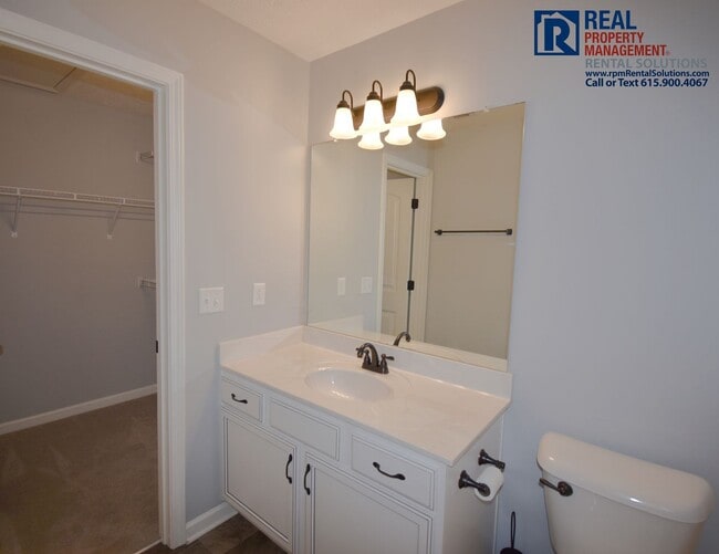 Building Photo - 3547 Nightshade Dr