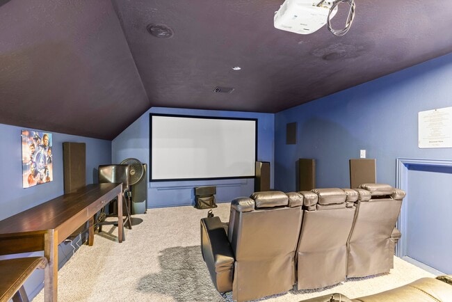 Building Photo - 27 E Artist Grove Cir