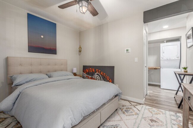 Building Photo - Charming 1 bedroom, 1 bath Condo