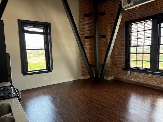 Building Photo - 806 Sampson St