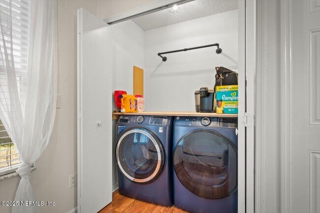 Building Photo - 3314 Guernsey Ct