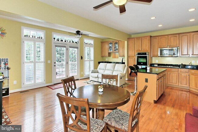 Building Photo - 41811 Eloquence Terrace