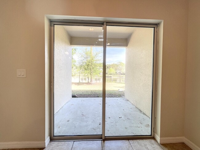 Building Photo - 3748 Chambers Ln