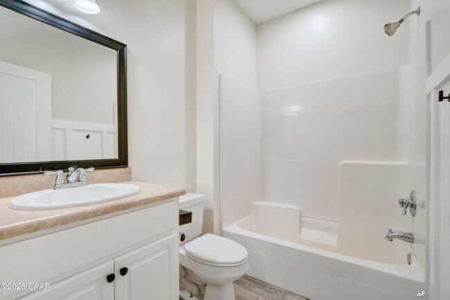 Building Photo - 8821 John Pitts Rd