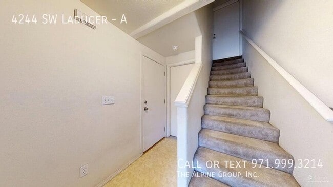 Building Photo - 4244 SW Laducer-A