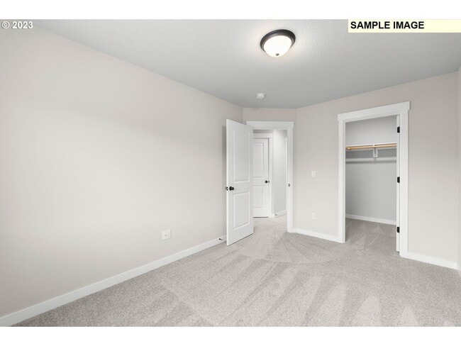 Building Photo - 18418 NE 46th Pl