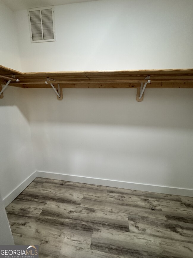 Building Photo - 194 Frank Christian Rd