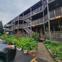 Building Photo - 326 E 18th St