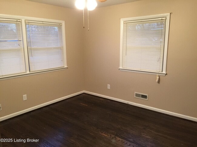 Building Photo - 5703 Bunning Dr