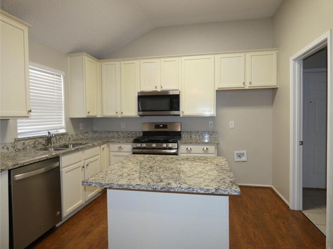 Building Photo - 5417 Royal Birkdale Dr