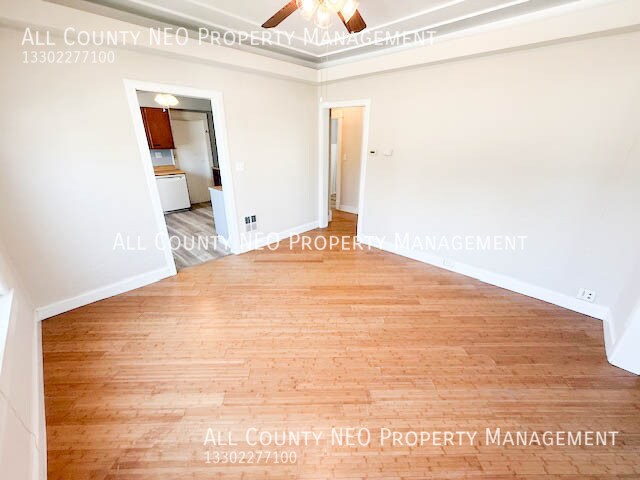 Building Photo - 3003 Portman Ave