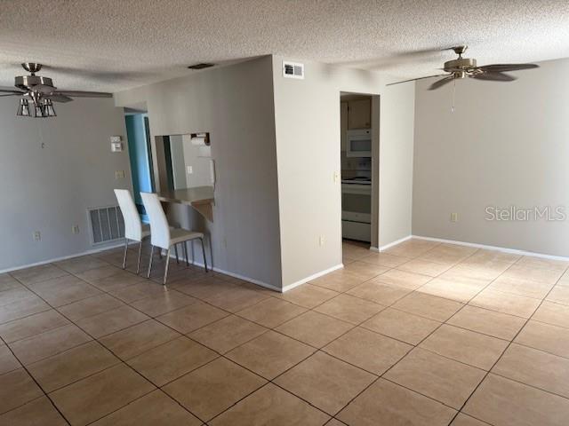 Building Photo - 4022 Beaver Ln