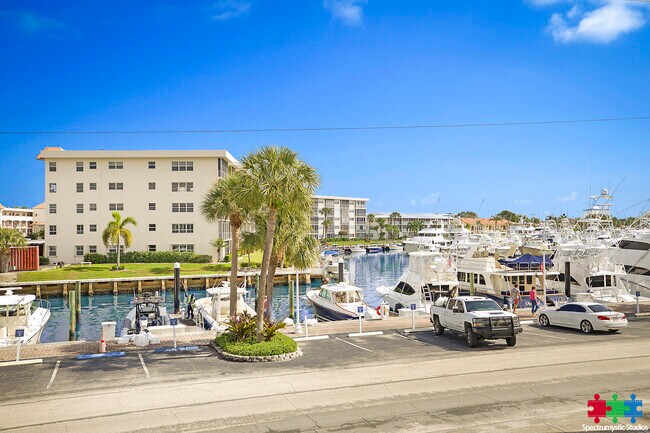 Building Photo - 1036 US-1