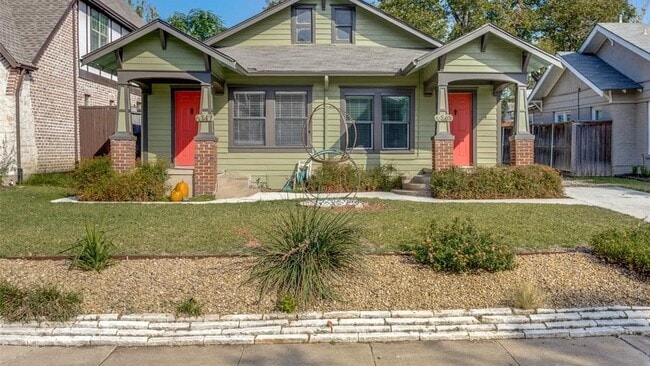 Building Photo - 6349 Belmont Ave