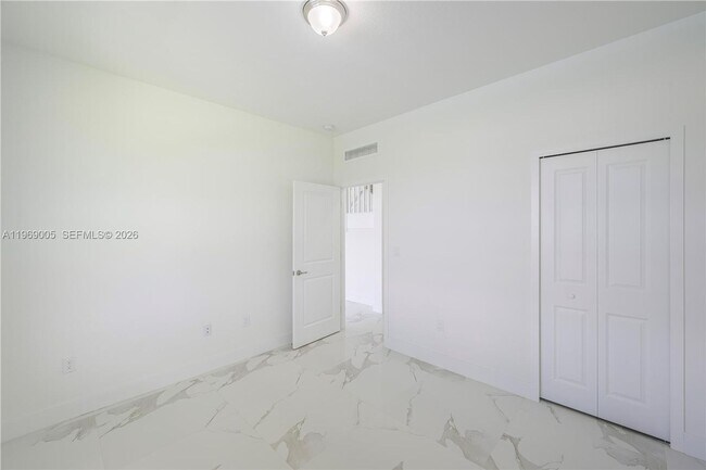 Building Photo - 32242 SW 194th Ave